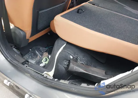 2022 BMW 3 Series 330E z USA, uszkodzony, nr VIN WBA5P7C03NFL92866